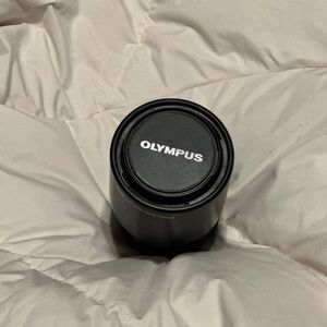 Olympus 60mm 2.8 Macro Lens